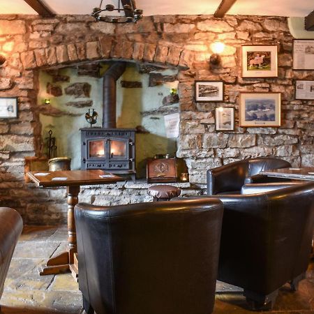 The Moorcock Inn Hawes Exterior photo