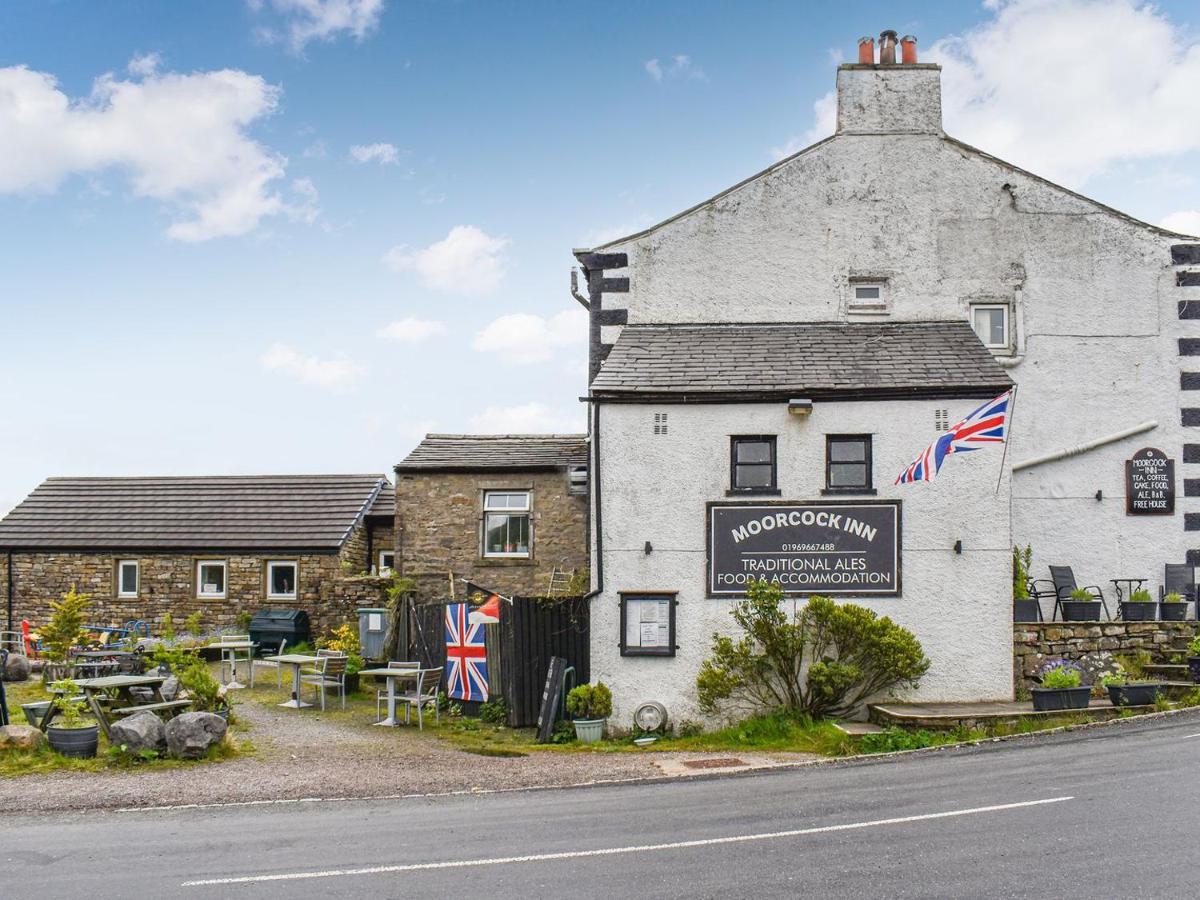 The Moorcock Inn Hawes Exterior photo